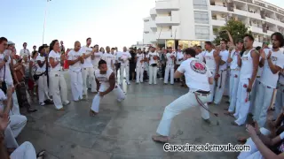 Capoeira Muzenza Portugal | Jogo de equipa