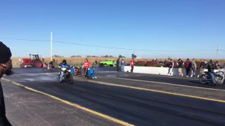 Indian Scout runs 11.12 at 120mph VS Harley Davidson V-rod