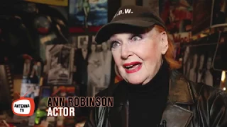 Ann Robinson: War of the Worlds