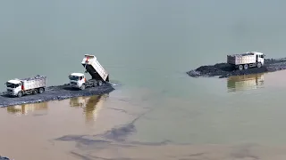 EP1910, Best Excellent SHANTUI  DH17  Use skill and technique Push Rock And Sand In lake