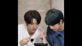 Jaywon and heejake sharing tteokbokki together 🥺