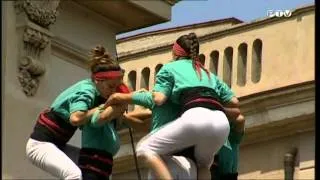 Castellers de Vilafranca - Primer 3 de 10 amb folre i manilles descarregat - Sant Fèlix 2013