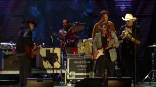 Willie Nelson & Lukas Nelson - Texas Flood (Live at Farm Aid 25)