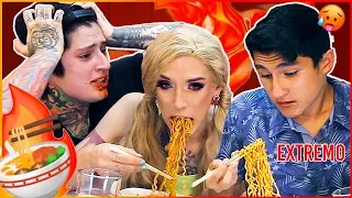 HERMANOS MEXICANOS PRUEBAN LOS NOODLES MÁS PICANTES DEL MUNDO! (CC) 🔥🍜🌶️ - LOS T★FT