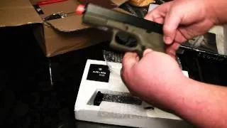 Airsoft Unboxing: KJW Glock 32 / AK Sling