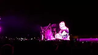 Robbie Williams - Something Stupid (with his wife) - 19.8.2017 Praha