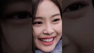 4 Types of cute smiles in blackpink