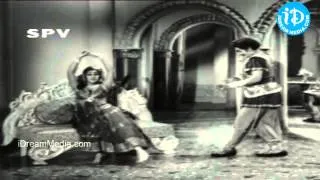 Bhagya Chakram Movie Songs - Thalaleni Thaapamaye Song - NTR - Saroja Devi B