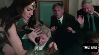 Wonder woman catch the bullets and saved the peoples,,,,,,,,,,, justice league,,,,,