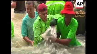 Thailand's prime minister expressed optimism Sunday that the country's worst flooding in a half-cent