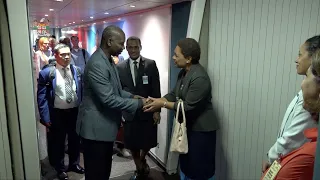 Fijian Minister for Women welcomes UNGA President in Nadi.