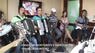 Dejinha no ensaio da Monteiro TV e Monteiro FM