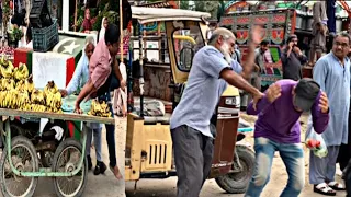 Rickshaw Driver And Banana Sell Men Joker Prank | 2023 | | FULL MASTI TV |