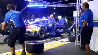 Arrêt au stand de la Porsche kcmg 24h de spa 2022