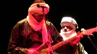 Tinariwen en Madrid: Imidiwan Winakalin