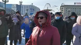 Смелая женщина из Хабаровска против Путина. A brave woman from Khabarovsk against #Putin.