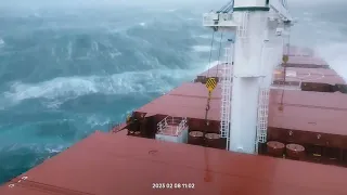 Storm waves up to 30 mtrs.