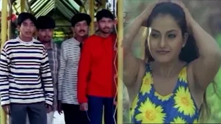 రుతిక అందం చూసి కుర్రాళ్లు ఏం చేసారో మీరే చూడండి || Telugu Movie Love Scenes || Shalimar Cinema