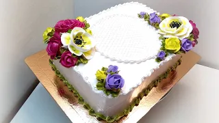 Торт с белыми Анемонами и Розами(крем БЗК). /Cake with white anemones and roses(protein custard).