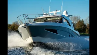 Riviera 4800 Sport, a top quality yacht from down under