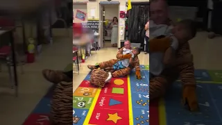 Mira la conmovedora reacción de un niño ante el regreso sorpresa de su padre militar