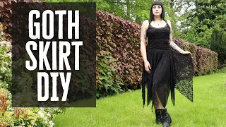 DIY gothic skirt - make your own goth clothing