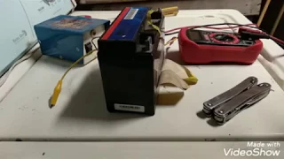 Cargar batería de moto con convertidor de corriente 12 v