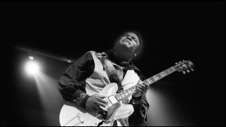 Blues Backing Track in E [Freddie King style]