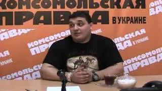 ДМИТРИЙ ХАЛАДЖИ В КОМСОМОЛЬСКОЙ ПРАВДЕ