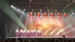 Todes Западный crocus May 23