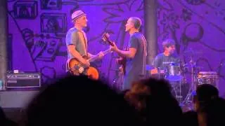 Jack Johnson   Live at iTunes Festival 2013 Wasting Time HD