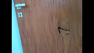 Como reparar puerta placa con agujeros/how to repair door with holes/ 100%?