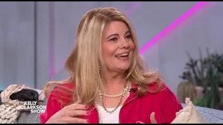 Lisa Whelchel Shares Why Her Grandkids Call Her CoCoMaMa on "The Kelly Clarkson Show" (2022)