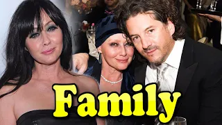 Shannen Doherty Family With Husband Kurt Iswarienko 2020