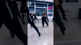 Танцуй Хастл в MM Dance 🔥