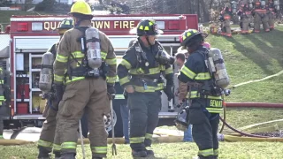 RARITAN TWP. NEW JERSEY WORKING HOUSE FIRE 12/31/16 WITH DOG RESCUE