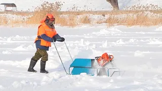 На реке Тобол проходит распиловка льда