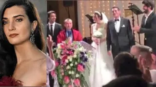 Engin Akyürek and Tuba Büyüküstün went to a wedding together!