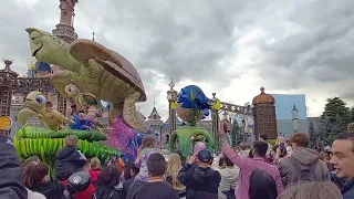 Disneyland Parade Highlights