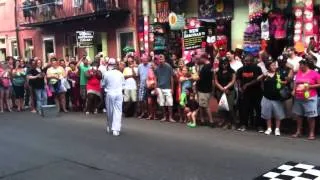 Break dancers bourbon street