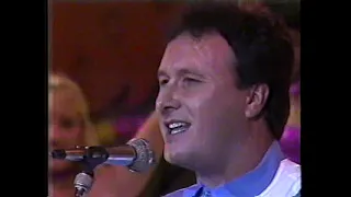 Clube do Bolinha | Chico Rey & Paraná cantam "Amor Rebelde" na BAND em 25/08/1990