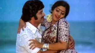 Super Star Krishna, Sridevi Evergreen Song | Bangaru Bava Movie Video Songs | Telugu Movie Songs