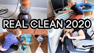 STAY SANE CLEANING MOTIVATION! ✨ 6 tricks to clean (when you are STUCK INSIDE!)