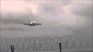 Emirates Airbus A380 ABORTED LANDING in Strong Winds at Manchester Airport!