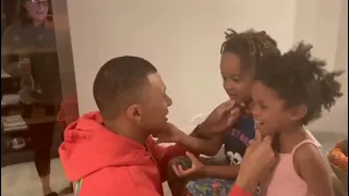 kylian Mbappé avec son neveu et sa nièce 🤩🤩🥰🥰