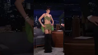 Dua Lipa performs her iconic dance for Jimmy Fallon #dualipa #dance