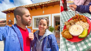 El restaurante que VENDE 1 SOLO PLATO desde 1930 - Las famosas Carnes Coloradas