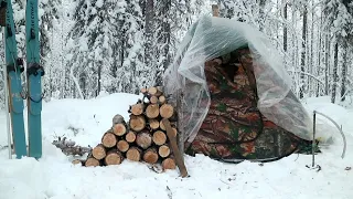 Мороз, палатка и печка.