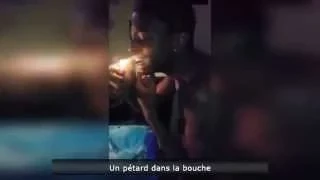 Un pétard dans la bouche