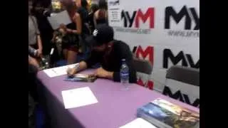 Michael Mando at MCM Comicon